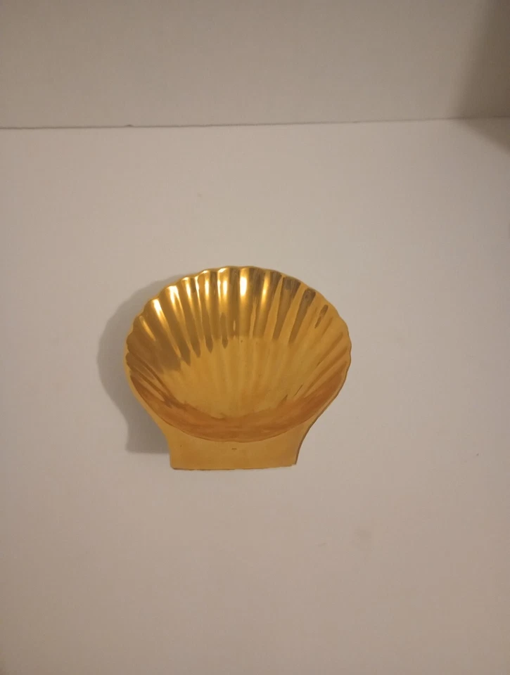 22Kt Gold Plated Scalloped Shell, Apilco France Candy Nut Dish 4-7/8" x 4-1/4" - Image 3 of 4