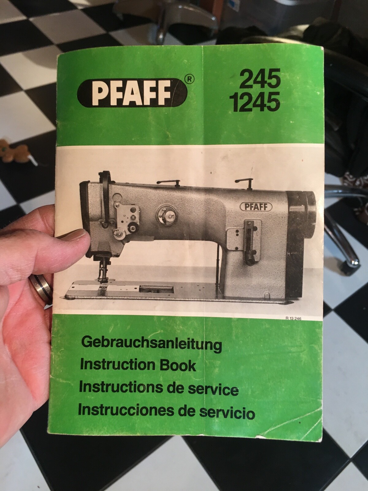 Pfaff 1245 Upholstery Sewing Machine & Accessories, Mint Condition | eBay