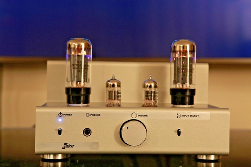 ELEKIT TU-8200R TUBE AMPLIFIER (Fully Built Amp) - Picture 5 of 6