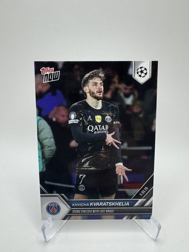 Khvicha Kvaratskhelia – Khvicha Kvaratskhelia - 2025-26 UCL Topps NOW® - Card 105 - PR: 1324