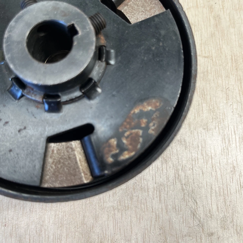 Centrifugal Clutch Max-Torque. 11T . 5/8”. . 35chain. ss1158 Go-Kart - Image 4 of 4