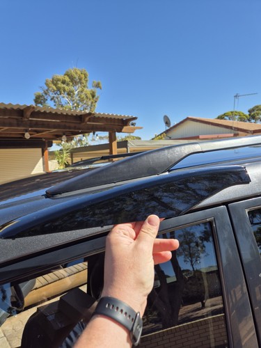 Mitsubishi Pajero Roof Rack Cover LHF - Picture 1 of 4