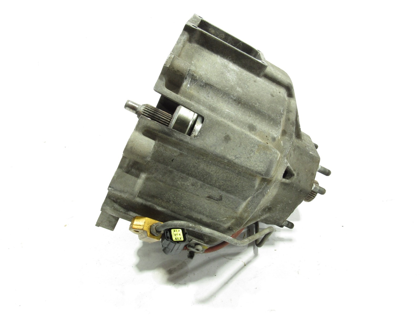 02-06 Maserati Coupe GT 2004 4.2L RWD Transmission Clutch Housing ;