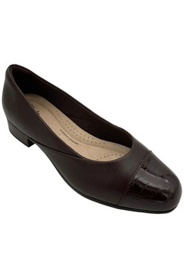 Clarks Women's Juliet Rise Slip-On Leather Ballet Flats Merlot