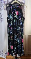 TOMMY HILFIGER Women's Dress Sz 2  Black Floral Sleeveless Stretchy w/ Belt