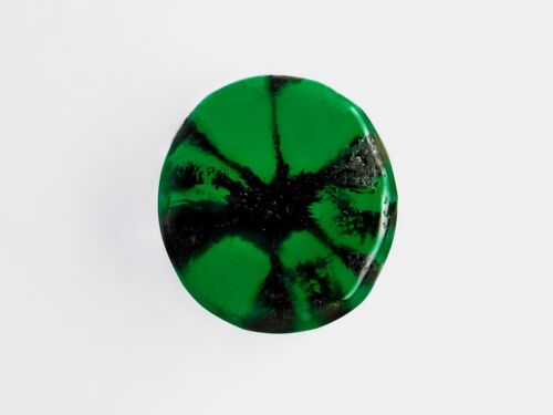 IGI Certified MUZO COLOMBIA Trapiche Emerald 1.64 Ct. Natural OVAL Royal Green - Picture 3 of 5