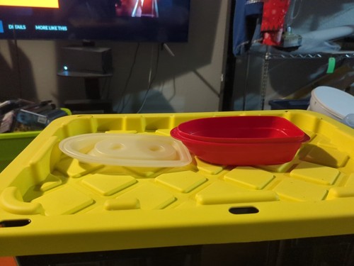 Vintage Tupperware Tuppertoy Red Boat 1732 No Boat Men - 第 2/6 張圖片