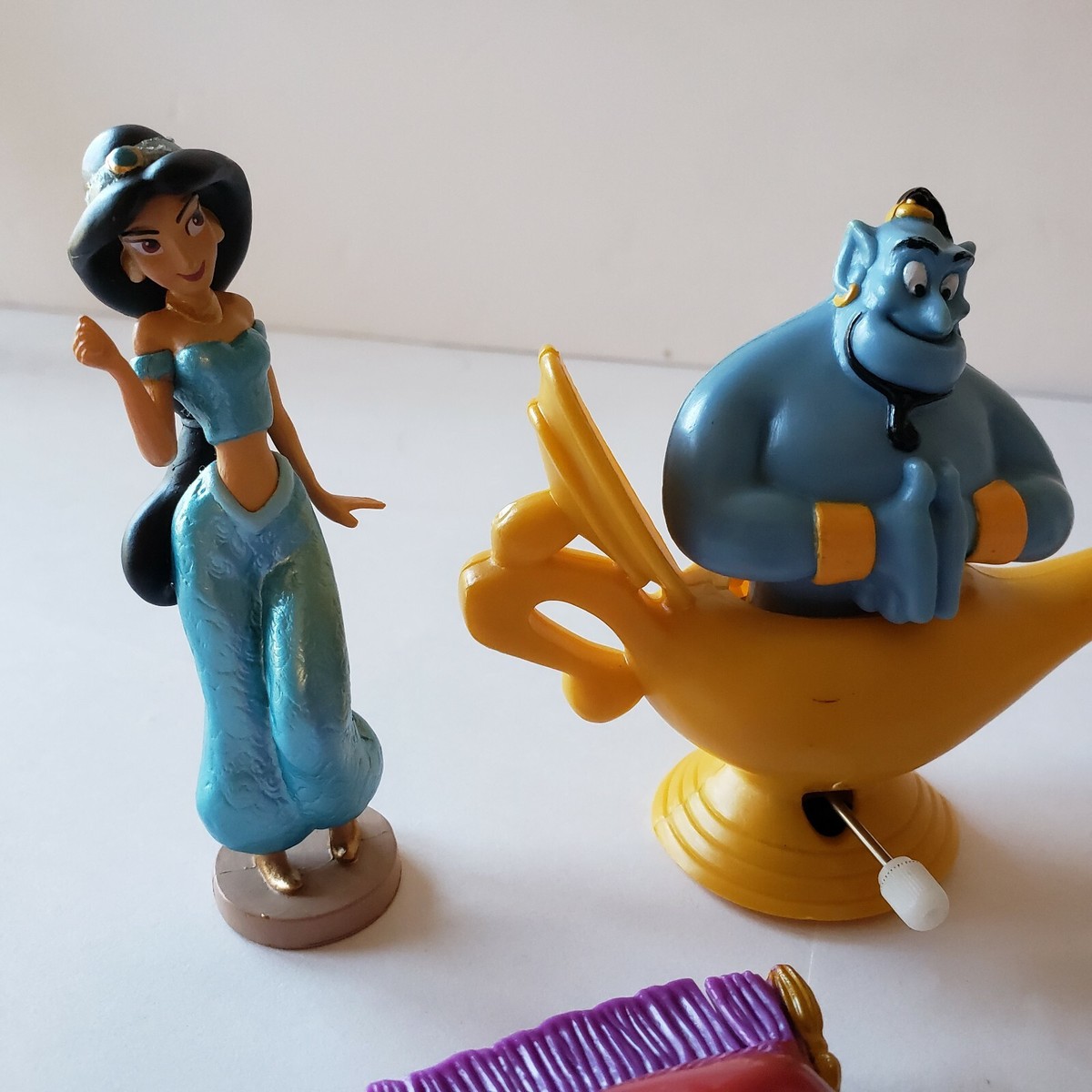 Disney Aladdin Lot of 5 Disney & Burger King Genie Jasmine Magic