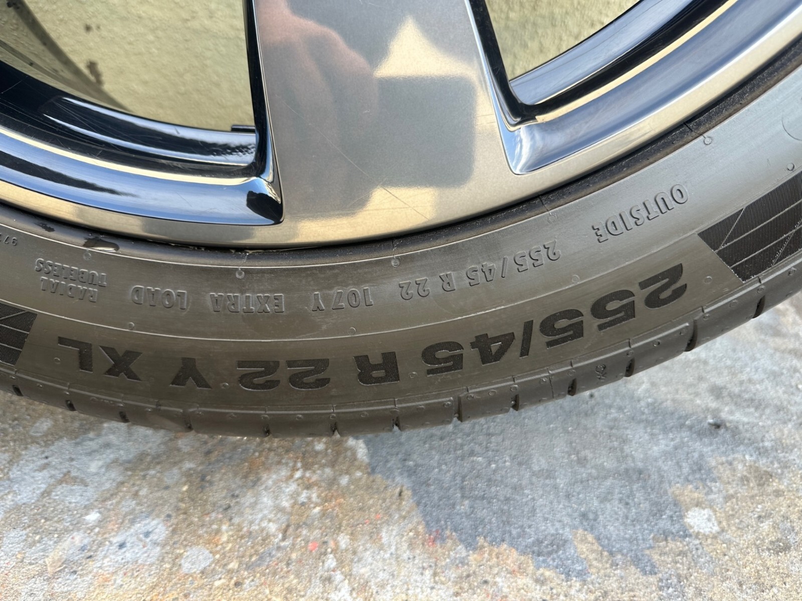 Genuine Rolls Royce Cullinan Wheels 7 Spoke With Continental Tires