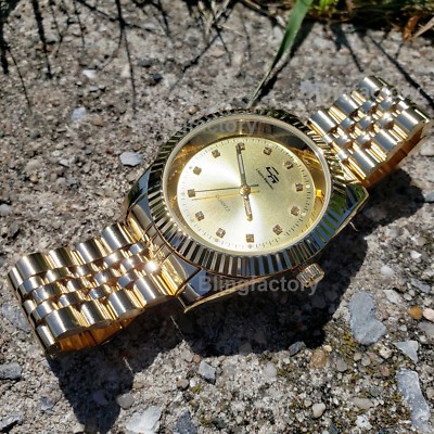 green emerald velvet dress Omega De Ville Mens Thin Quartz Dress Watch with Blue Dial - 18K Gold