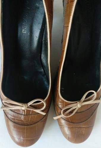 ENZO ANGIOLINI Marrón y Crema Cuero Arco Apilado Madera TACONES BOMBAS Estampado Gator 8M - Imagen 2 de 5