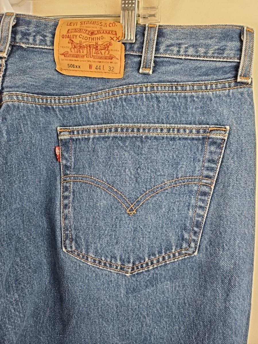 90s 1998 Vintage Levis 501 501xx Jeans 44x32 (40x29) Button