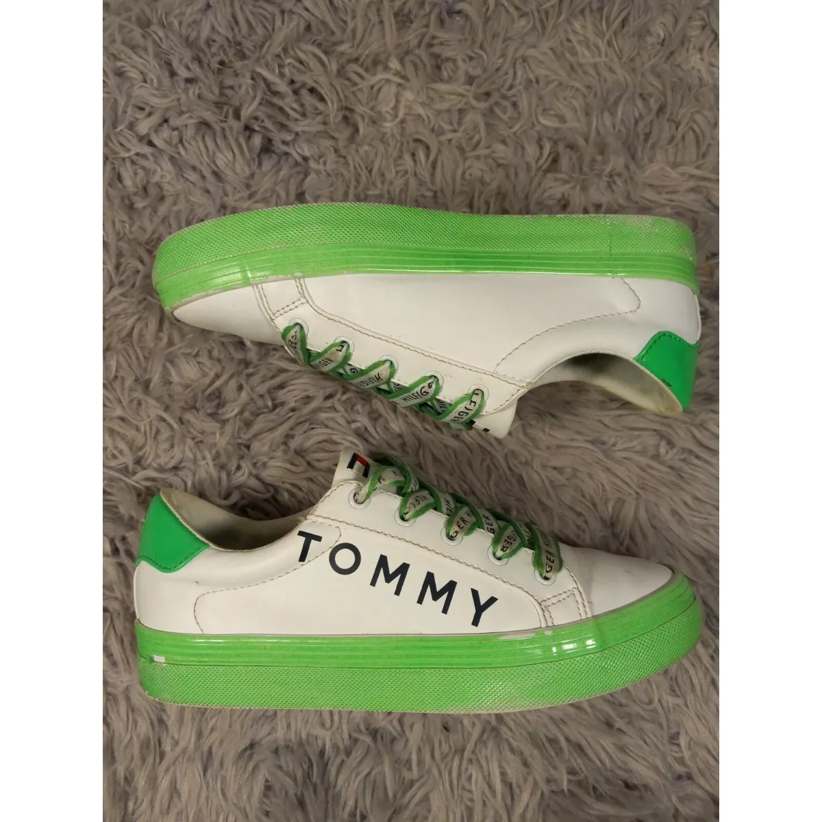 Tommy Hilfiger woman s 6 Foxtrot neon green fashion sneakers