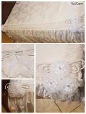 Camera da letto fiocchi per