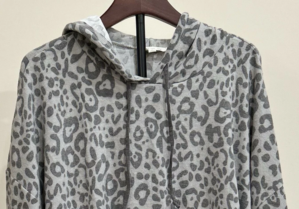 PIE IN THE SKY Women's Hoodie Pullover Long Sleeve Size 3X Fleece Stretch NWT - Image 2 of 4