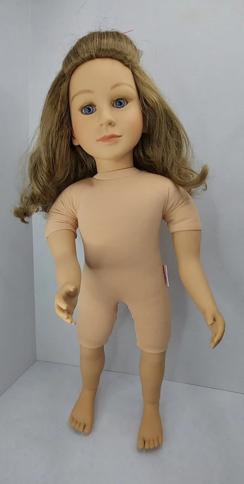 MY TWINN doll Audrey face Light Brown hair blue eyes 1997 Body 1999 Freckles - Image 3 of 4