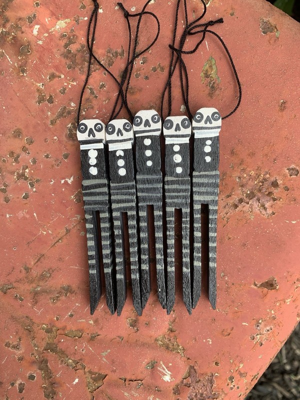 Primitive Halloween Skeleton Clothespin Ornaments