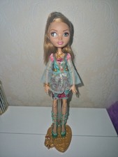 Mattel Ever After High Ashlynn Ella Puppe Bas...