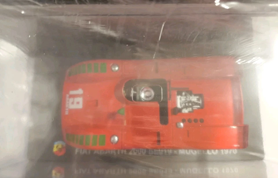 ABARTH COLLECTION - Fiat Abarth 2000 SE019 - 8° Uscita Hachette Scala 1/24 - Immagine 3 di 4