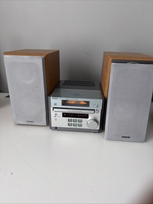 Sony CMT-RB5 Cd Desktop Micro Hifi System Executive Stereo w/ Speakers