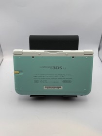 Nintendo 3DS XL White & Mint Bright Screens Box 32GB Sd Card & Pokemon Sun