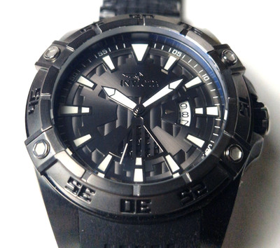 Invicta Star Wars-Automatikuhr,Limitiert 0604 von 1977,10 ATM(Artikel Nr.0323)