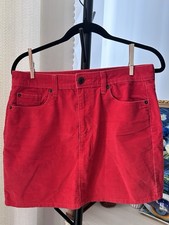 Gap Women  s Red Corduroy Button-Front Mini Skirt, Pockets Stretch, 6/28