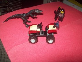 LEGO DINO SET $ 7473 STREET SPRINTER VS MUTANT LIZARD OR #7294 DINO QUAD