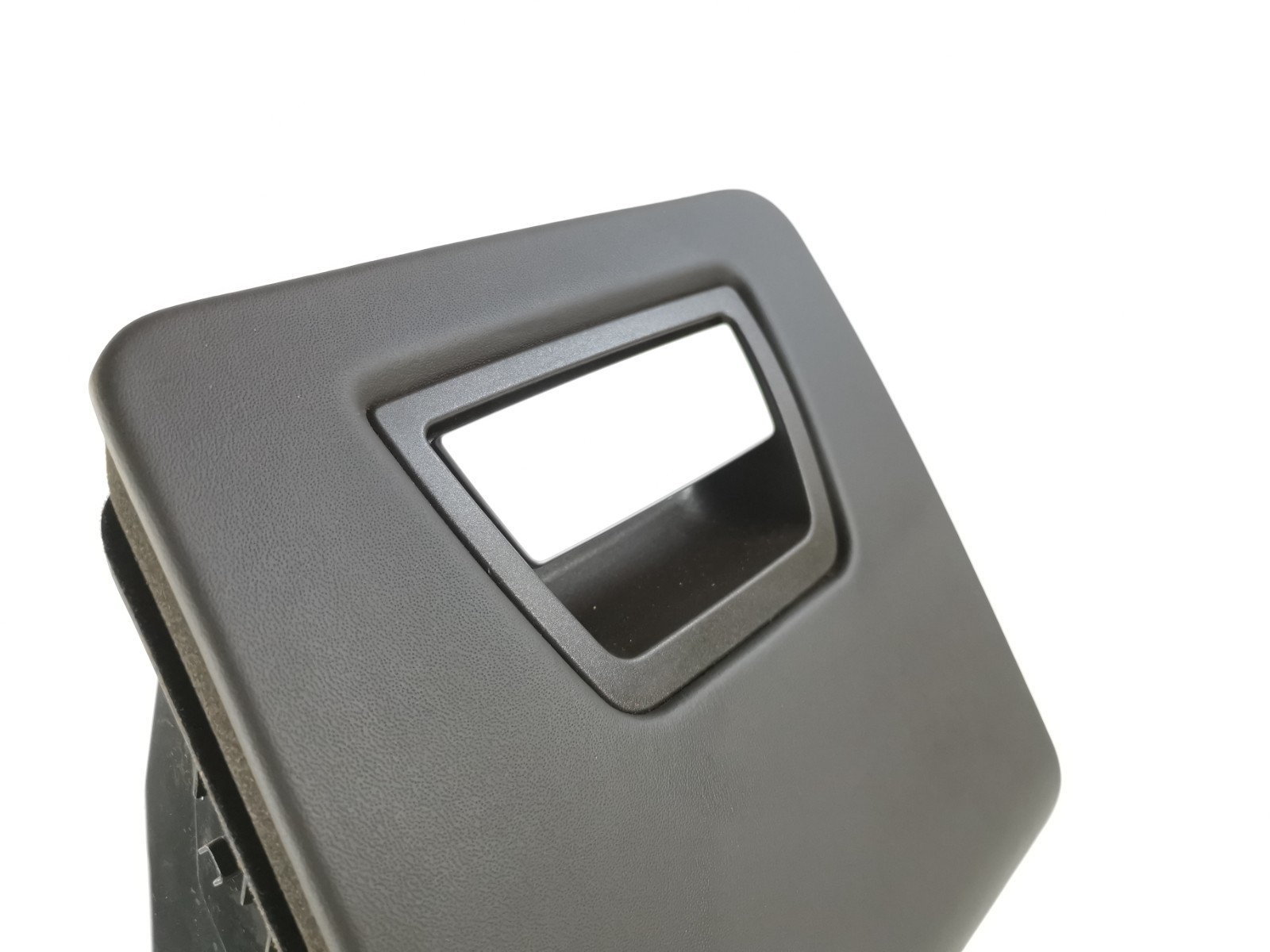 Maserati Ghibli 2017  Front Left Driver Storage Compartment Dark Brown 670043318