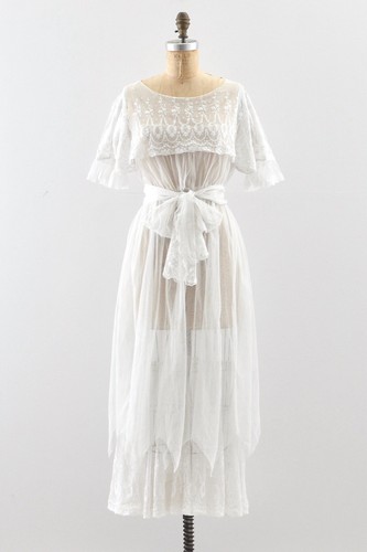 Antique Victorian Edwardian 1900s Tea Lace Dress White Cotton