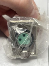 Brand New Switchcraft D3F 3-Pin Mic XLR Chassis Mount Connector Sealed