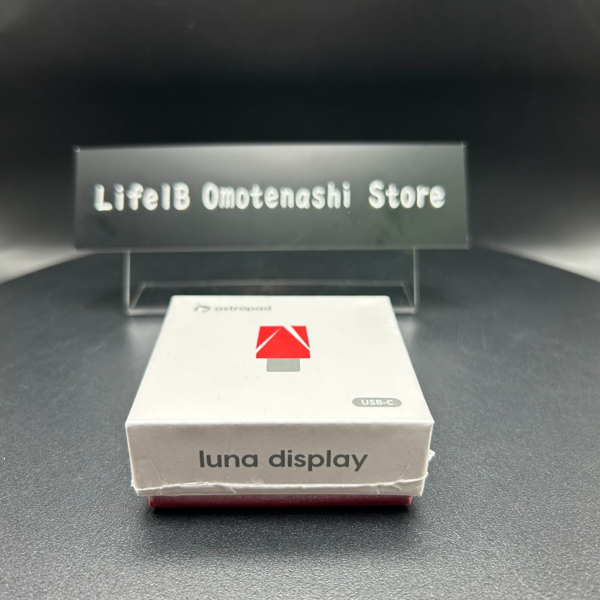 Luna Display USB-C Adapter Use iPad as Wireless Second Monitor