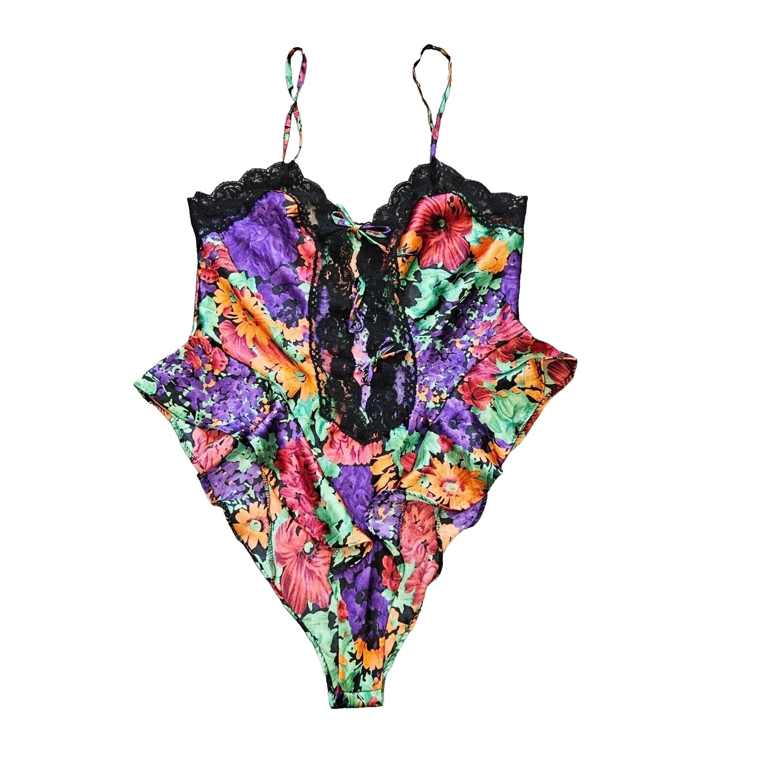 Многоцветное винтажное женское белье 1980-х