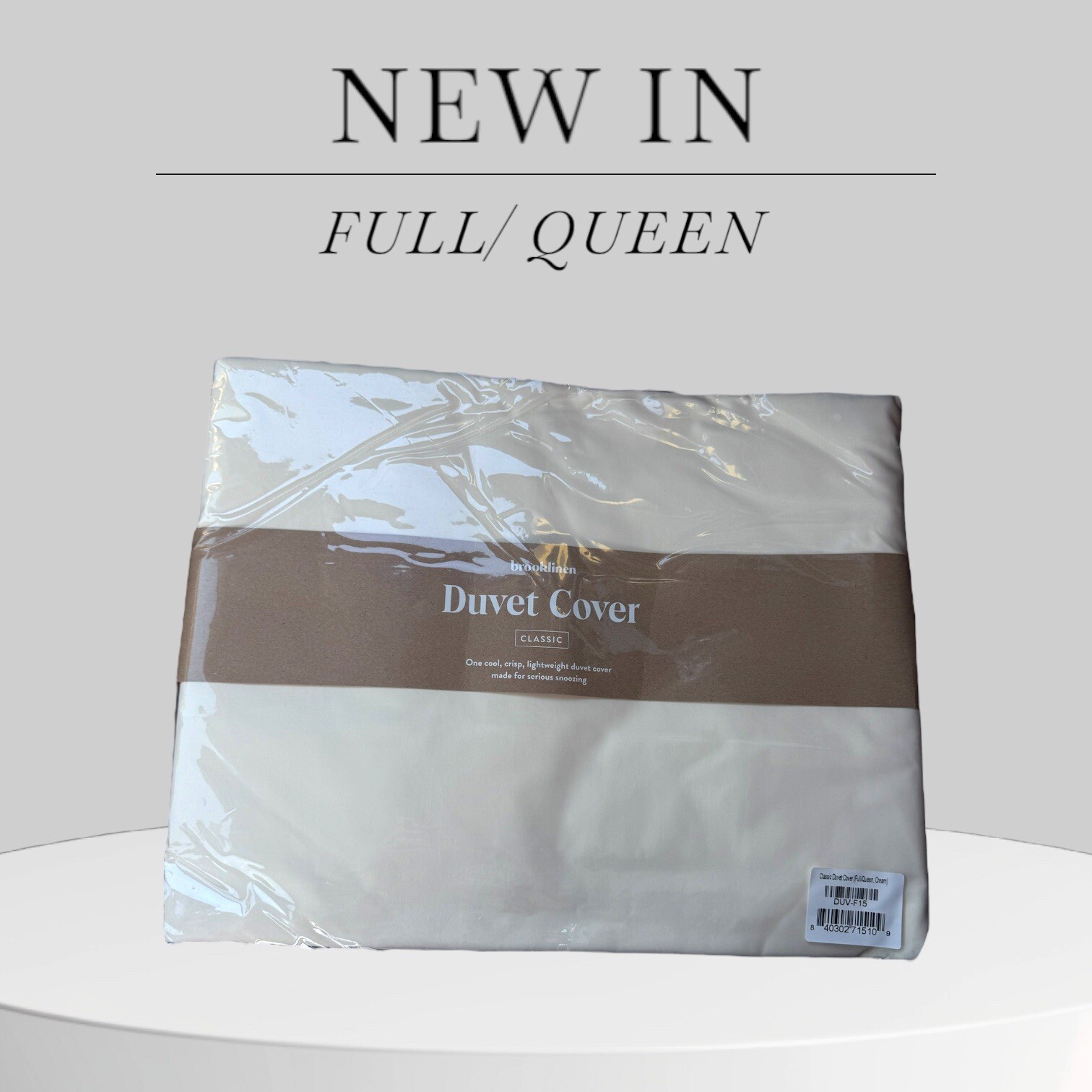Brooklinen Classic Queen Duvet Cover in Cream-image
