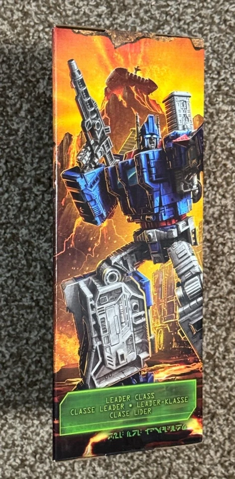 Transformers War For Cybertron Kingdom Ultra Magnus Leader WFC-K20 - Image 4 of 4