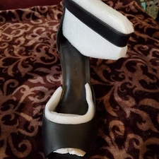 H by Halston Black Leather Carina Peep-toe Ankle Strap Sandal New Defect