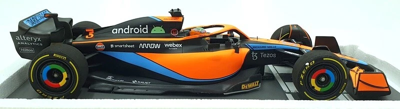 Minichamps 1/18 Scale 537 221803 McLaren F1 MCL36 Bahrain GP 2022 Ricciardo #3 - Photo 4/4