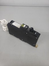 CHIPPED SCHNEIDER ELECTRIC QOB115CAFI / QOB115CAFI