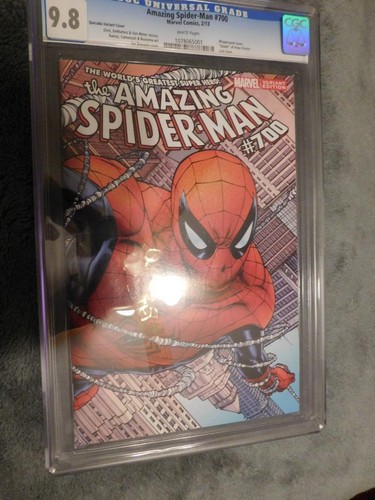 MARVEL GRADED CGC 9.8 AMAZING SPIDER-MAN#700 QUESADA VARIANT COVER NEW NEW - Picture 2 of 12