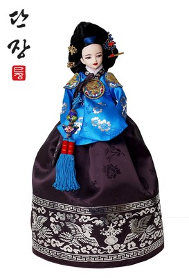 hanbok doll