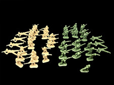 Plastic Toy Soldiers Beige and Green Set of 46 Vintage AS IS