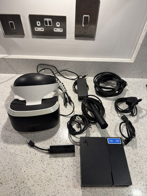 Sony PlayStation VR Headset Camera (PS VR For PS4) Complete