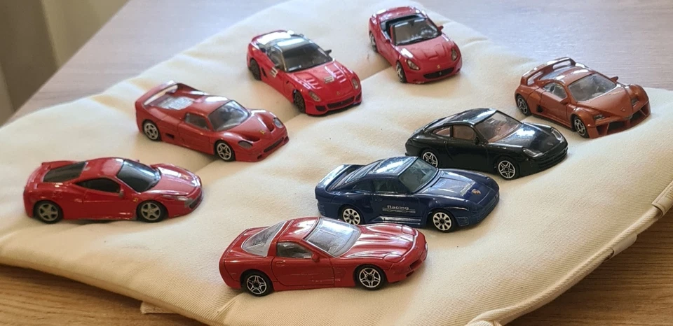 Macchinine Burago 1:43 - Immagine 2 di 4