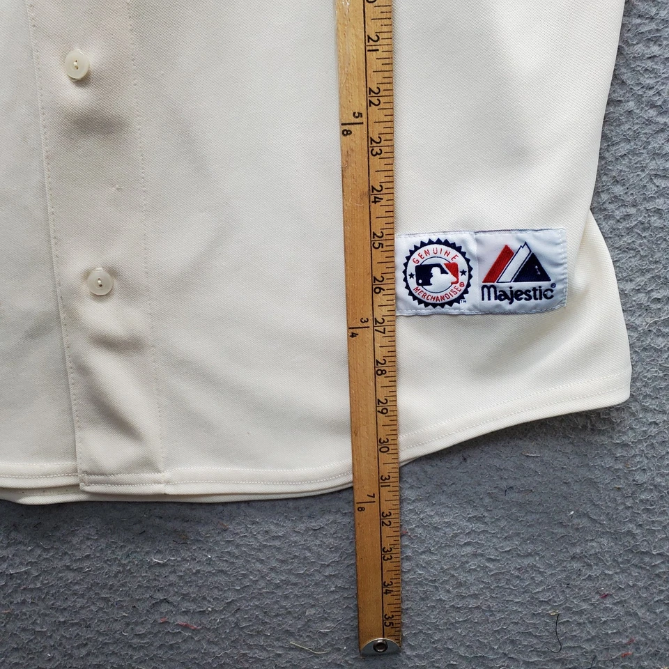 Majestuosa camiseta de béisbol abotonada Philadelphia Phillies Chase Utley #26 tostada para hombre Foto 3 de 4