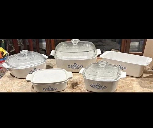Vintage CORNINGWARE Blue Cornflower casserole dishes W/ Pyrex lids Set Of 5 #2