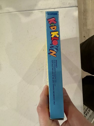 Kid Klown in Night Mayor World (Nintendo Entertainment System, 1993) Box/Manual - Picture 7 of 9