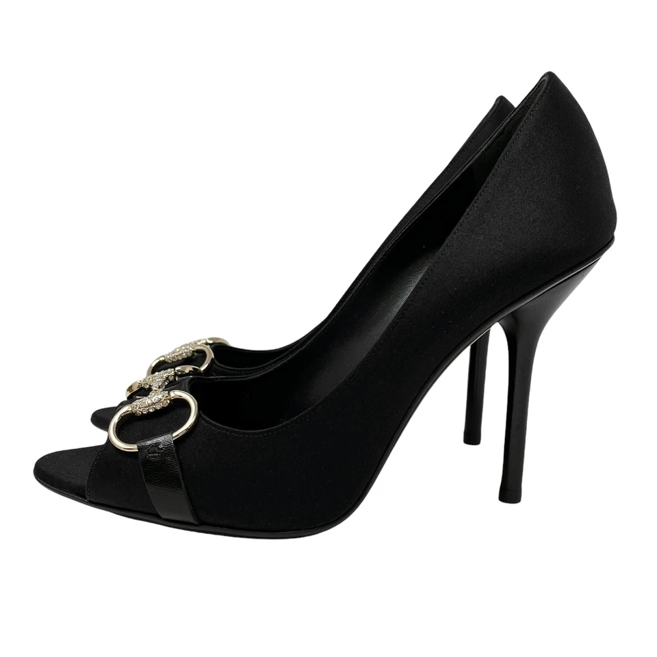 GUCCI Vintage Logotipo Salto Horsebit #38.5 EUA 8.5 Preto Strass Cetim Classificação AB+ - Imagem 3 de 4