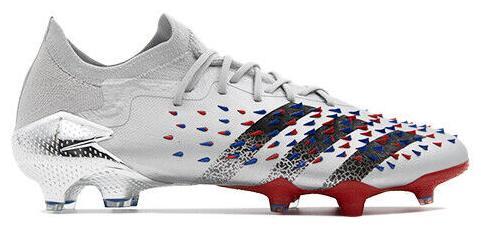 Size 9.5 - adidas Predator Freak.1 FG Low Showpiece Pack for sale