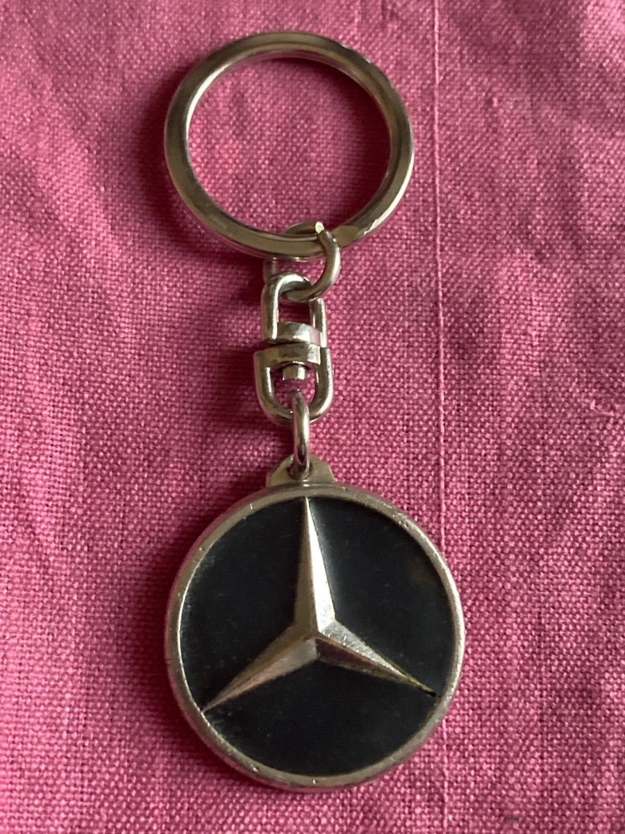 Vintage on sale mercedes keychain