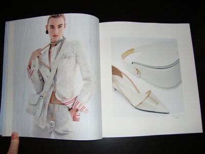 GIORGIO ARMANI Spring 2022 LOOKBOOK CATALOG Womenswear + Menswear